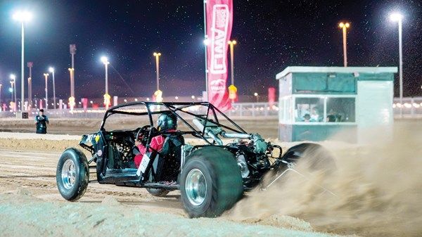 «الدراج ريس للدراجات».. إثارة وتحدٍّ في مهرجان ليوا الدولي 2026