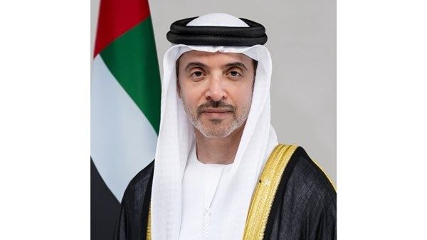 هزاع بن زايد يهنئ البحرين بمناسبة اليوم الوطني