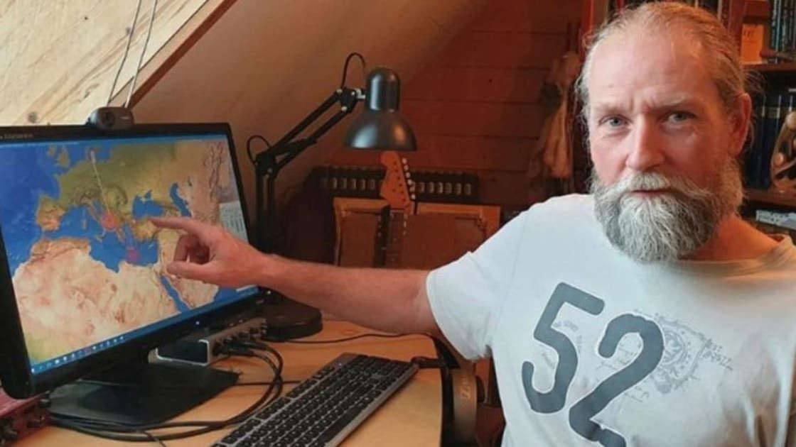 راصد الزلازل الهولندي يعود بتحليل صادم عن أهرامات الجيزة