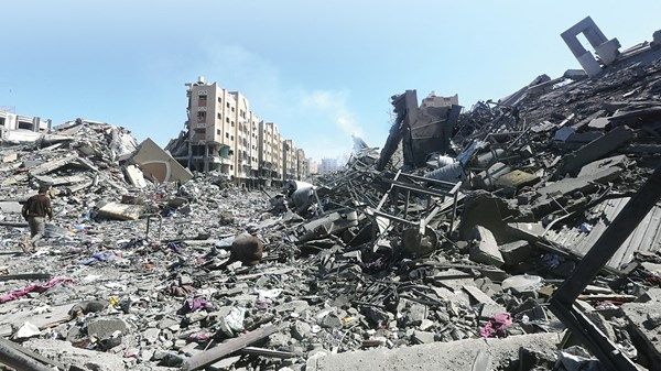 وزير فلسطيني: 352 ألف وحدة سكنية مدمرة في غزة