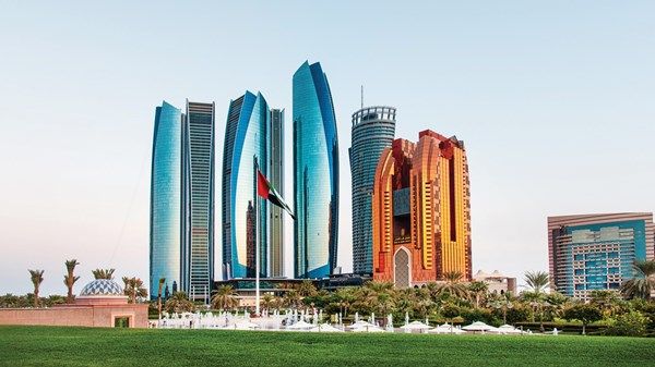 الإمارات وقطر.. علاقات أخوية ومستقبل مزدهر