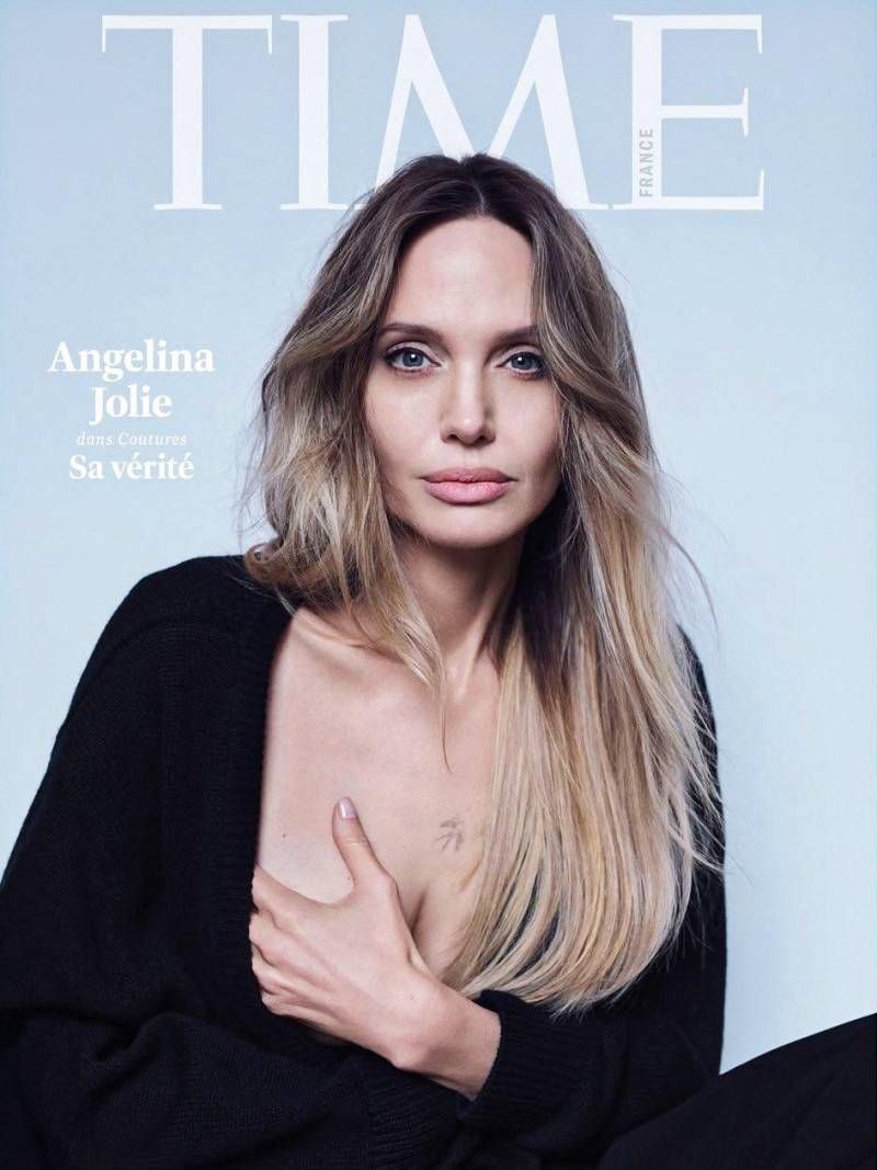 أنجلينا جولي تكشف للمرة الأولى عن ندبات استئصال الثدي