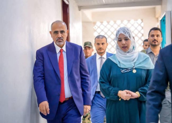 الرئيس الزُبيدي يؤكد أهمية البيانات الإحصائية في بناء الدولة وصناعة القرار