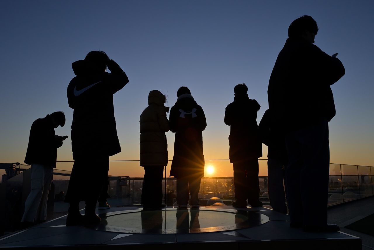 اليابان | اكتشف سحر الشتاء في اليابان: فعاليات مذهلة ومهرجانات تضيء ليالي البرد!