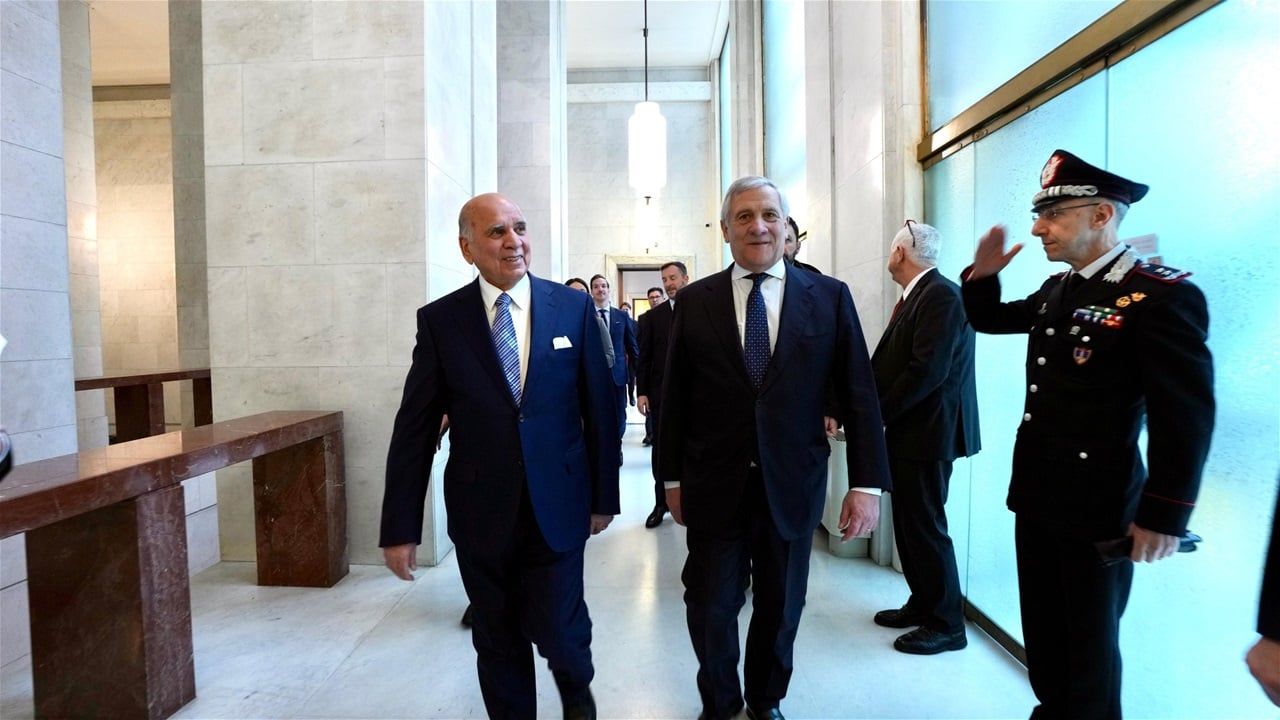 العراق وإيطاليا يبحثان إعادة النظر في القيود المفروضة على السفر