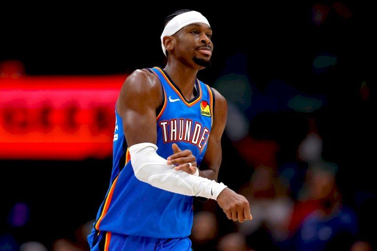 أن بي ايه: ثاندر يضع خلفه خيبة الكأس وسقوط متصدر الشرق