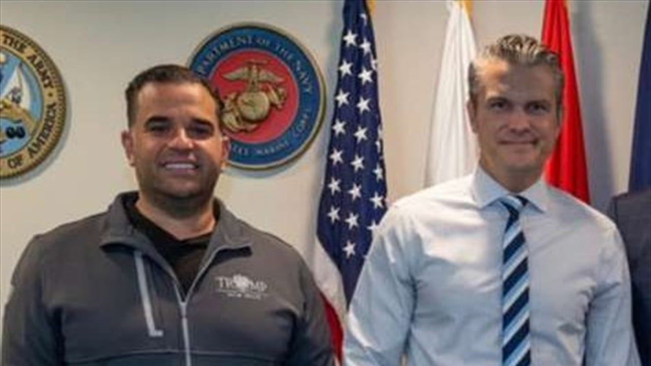 سافايا يعيد منشوراً لوزارة الحرب: من يستهدف الأمريكيين سنقتله بلا رحمة