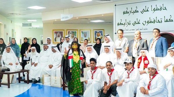 «الإمارات لرعاية وبر الوالدين» تُسعد كبار المواطنين بمبادرات نوعية