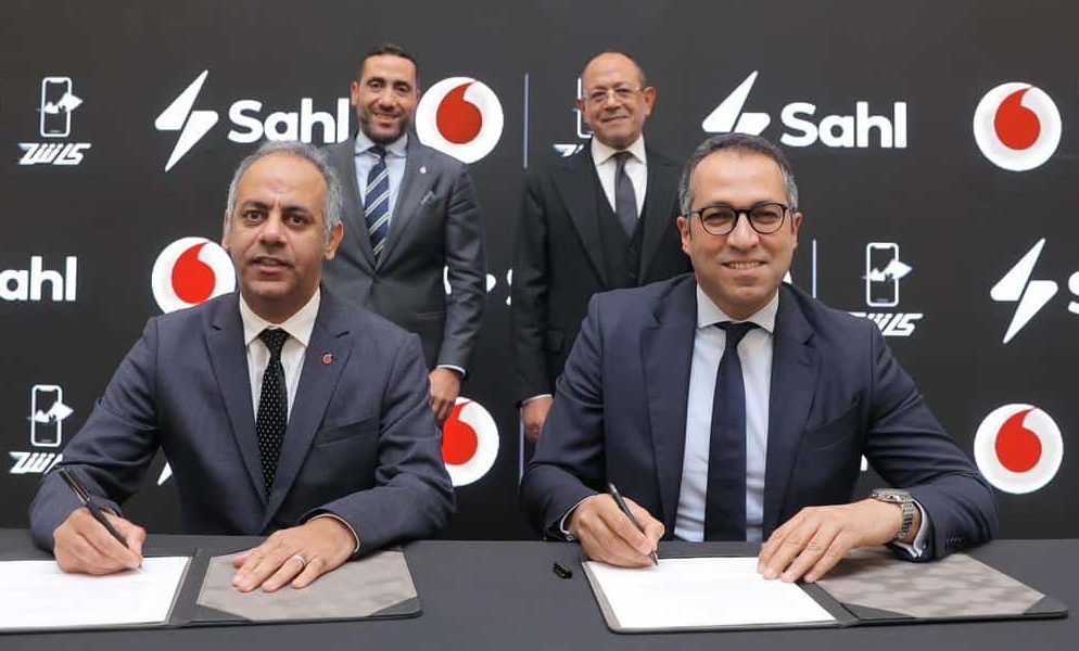 تكنولوجيا: ڤودافون كاش وسهل يطلقان خدمة شحن كروت الكهرباء مسبقة الدفع عبر تطبيق أنا ڤودافون