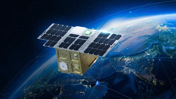 القمر «فاي- 1».. منصة بحثية تعزز الوصول إلى الفضاء