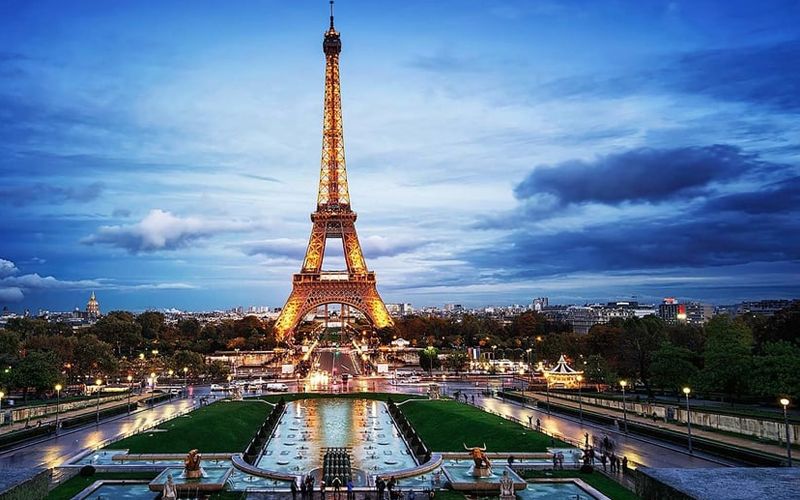 بعد فضيحة اللوفر.. الإليزيه يتعرض للسرقة!