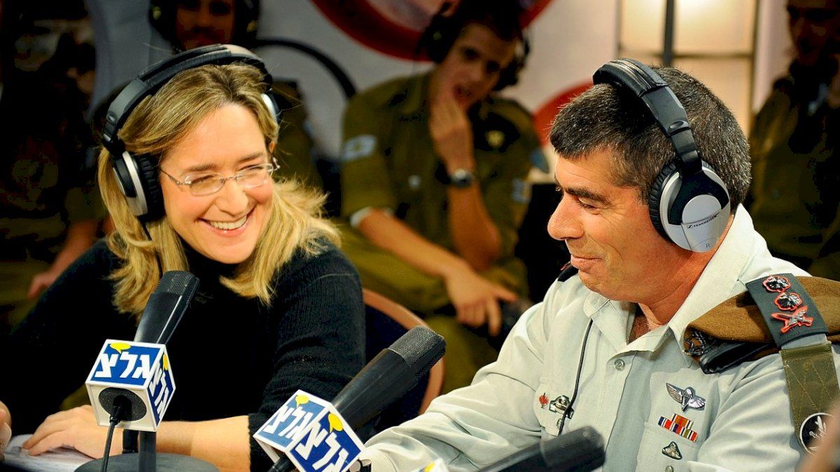 عاجل.. اسرائيل تغلق إذاعة جيشها بعد 75 عاماً من البث