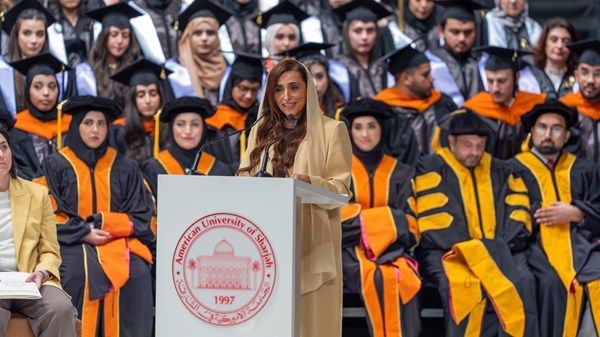 الجامعة الأميركية في الشارقة تحتفي بتخريج 419 طالباً وطالبة