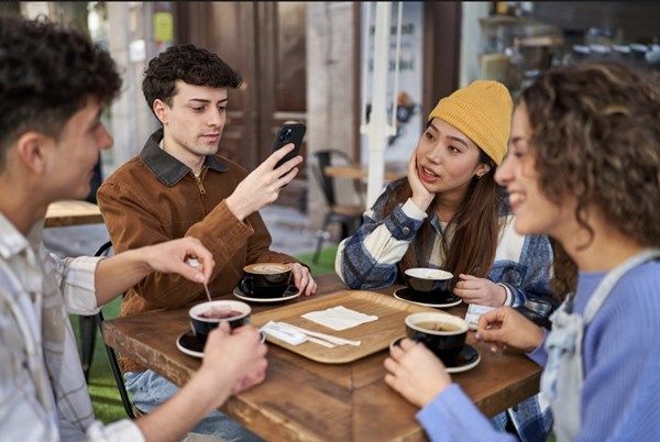 الإمارات تتصدر قيادة التحوّل في سوق القهوة العالمي