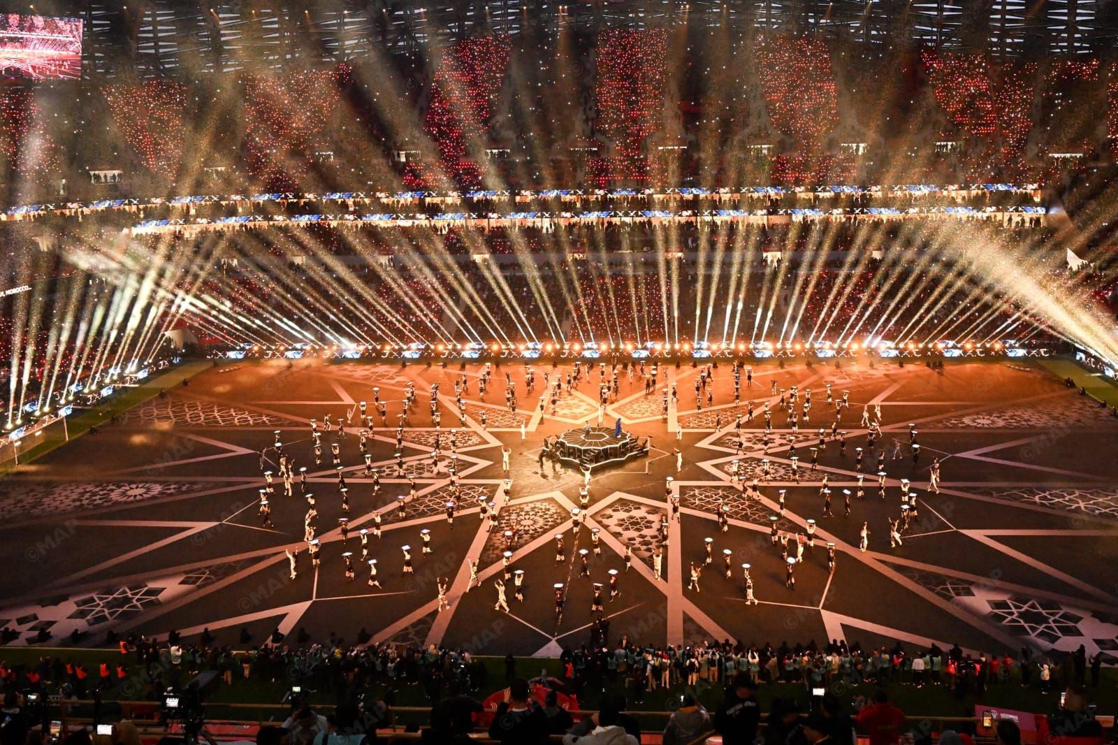 ولي عهد المغرب يترأس حفل افتتاح الدورة الـ 35 لكأس إفريقيا للأمم