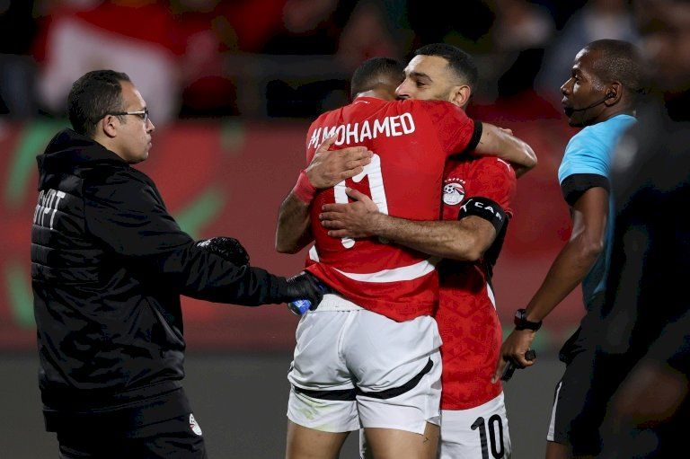 أمم إفريقيا: صلاح ينقذ مصر من فخ زمبابوي