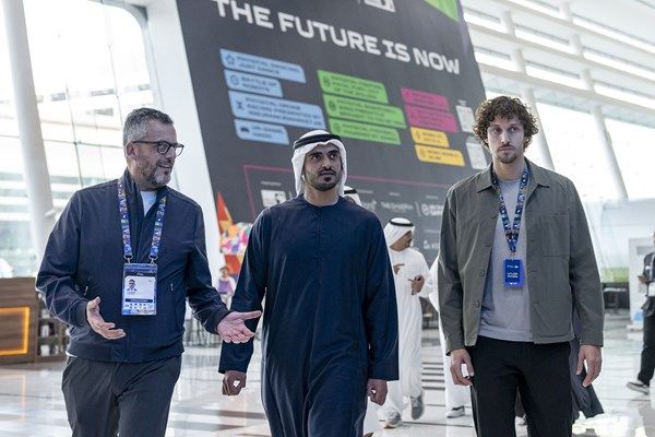 زايد بن محمد بن زايد يشهد منافسات "دورة ألعاب المستقبل 2025"