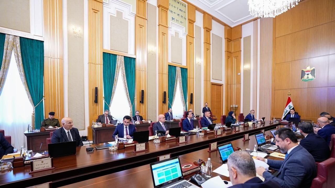 بينها تخص المشاريع المتلكئة.. مجلس الوزراء يصدر جملة من القرارات