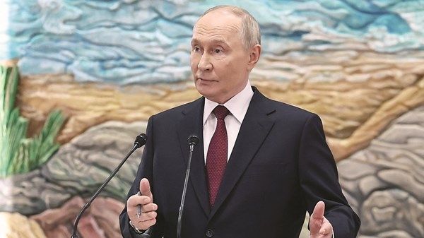 بوتين يؤكد التزام روسيا بحماية حقوق ومصالح مواطنيها