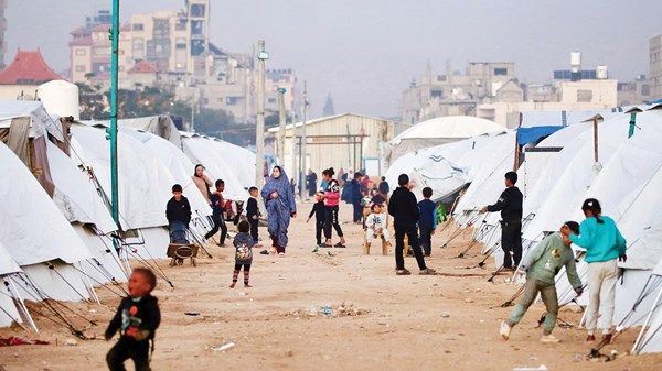 مدير شبكة المنظمات الأهلية الفلسطينية لـ«الاتحاد»: نحتاج طواقم دولية لمعالجة الأجسام غير المنفجرة