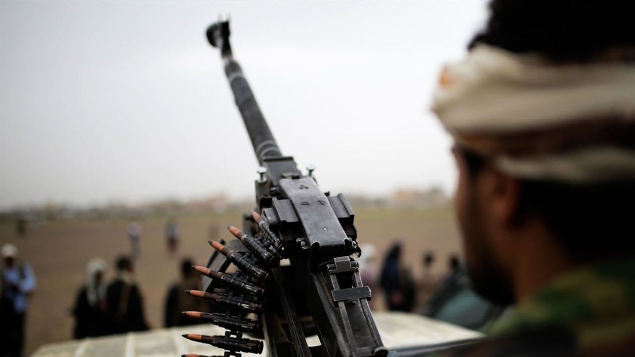 بعد المبادرين والرافضين... كيف سيتحول "حصر السلاح" لعامل مؤثر بنقاشات تشكيل الحكومة الجديدة؟