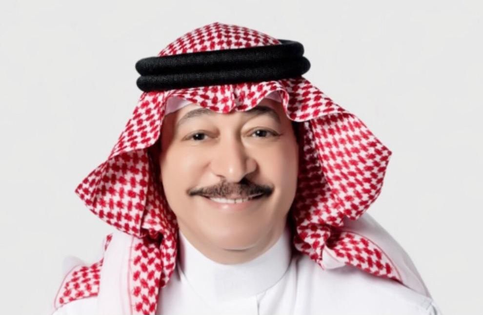 بـ “علينا” علي عبد الكريم يستعيد عرش الأغنية الطربية