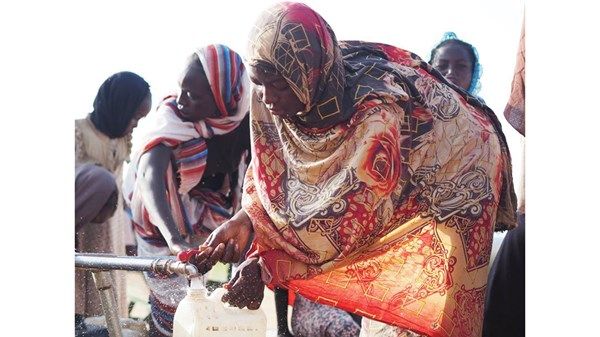 خبراء في الشؤون الأفريقية لـ «الاتحاد»: أزمة التمويل تفاقم معاناة اللاجئين والنازحين السودانيين