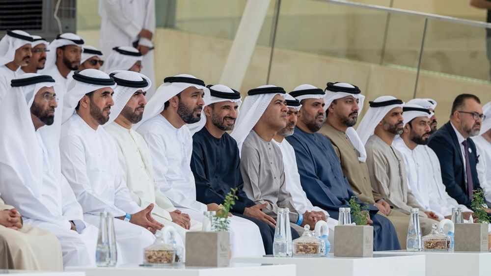 ذياب بن محمد بن زايد يشهد الكشف عن الميداليات الرسمية لألعاب الماسترز أبوظبي 2026