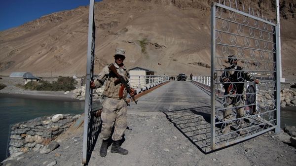 قتلى باشتباك على حدود طاجيكستان وأفغانستان