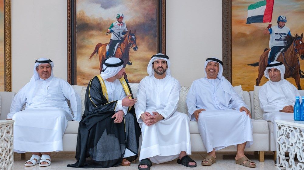 حمدان بن محمد يحضر أفراح الفلاسي والسويدي