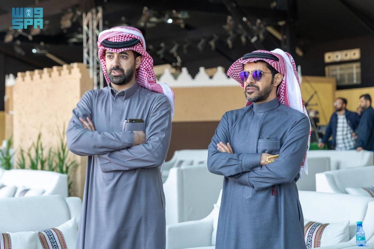 120 صقارا يدشنون 
أشواط نخبة المحليين