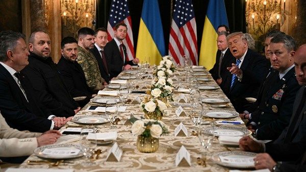 ترامب يدلي بتصريح مطمئن بشأن إنهاء أزمة أوكرانيا