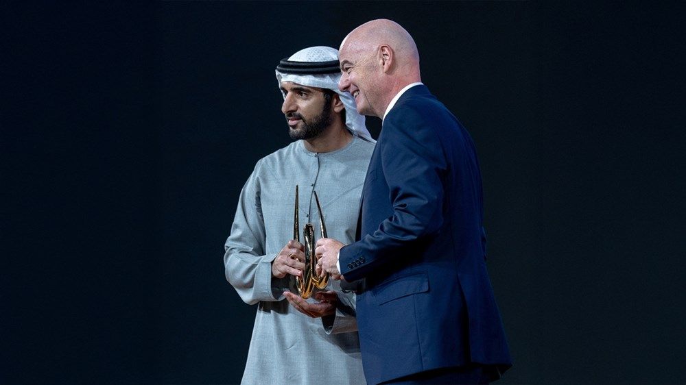 حمدان بن محمد يكرم رئيس الفيفا وناصر الخليفي ونوفاك ديوكوفيتش بجائزة محمد بن راشد آل مكتوم العالمية للرياضة 2025