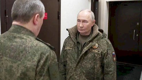 عاجل: موسكو تتوعد بالانتقام من كييف لاستهدافها مقر إقامة بوتين