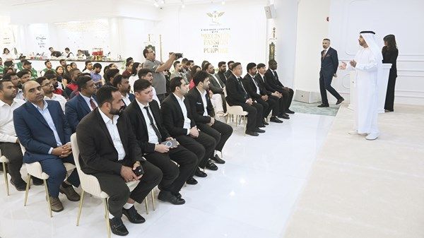 «شرطة دبي» تعزز الوعي الأمني في المجمعات السكنية