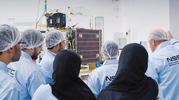إنجازات نوعية في القطاع الفضاء إماراتي