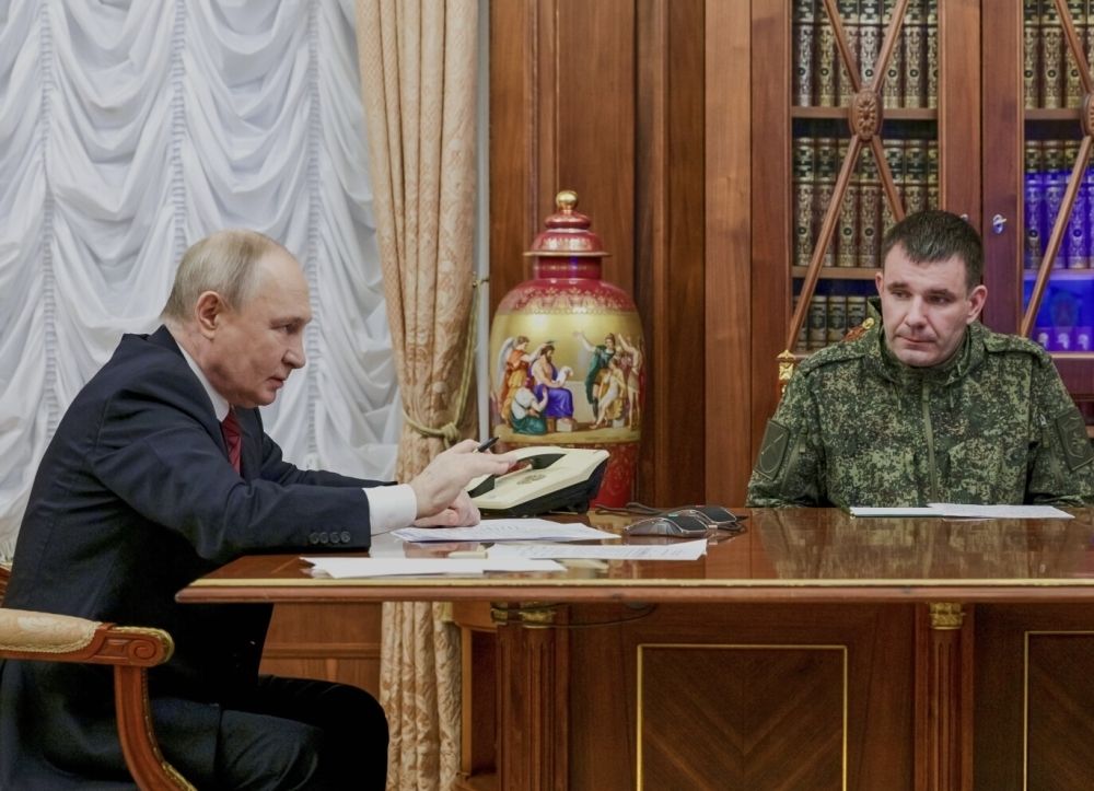 خطة سلام تحت الاختبار ضمانات أمريكية لأوكرانيا لمدة 15 عاما