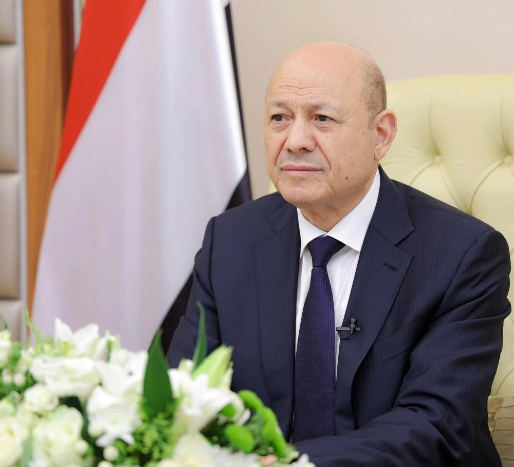 رئيس مجلس القيادة اليمني يلغي اتفاقية الدفاع المشترك مع الإمارات