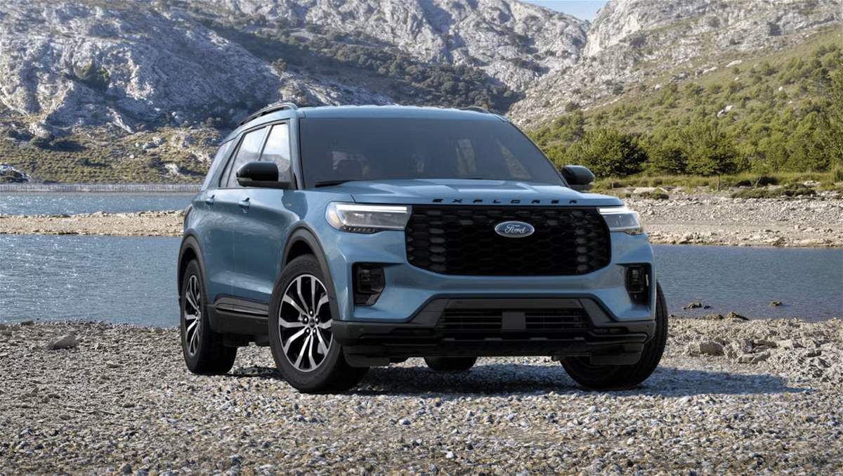 2025... عام انكشاف الوهم الكبير في صناعة السيارات