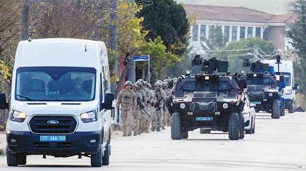 تركيا.. مقتل 3 عناصر أمن باشتباكات مع إرهابيين