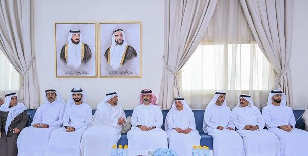 عمار النعيمي يقدّم واجب العزاء في وفاة فاطمة النعيمي