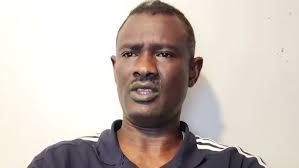 شاهد بالفيديو.. ناشط المليشيا الشهير عبد المنعم الربيع يفجرها داوية: (خالد سلك هو من أشعل الحرب بين الجيش والدعم السريع وليهو حق ياسر العطا يسميكم “أم كعوكات”)