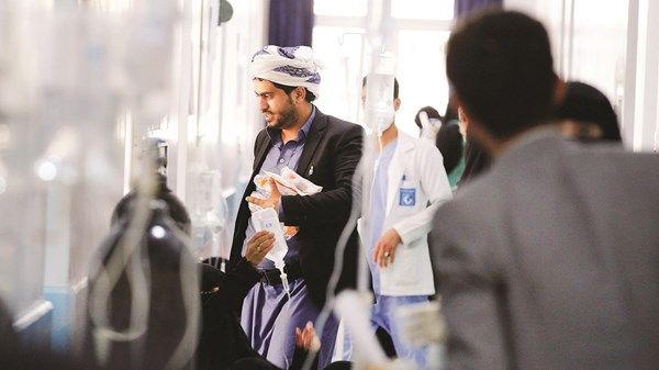 «الحوثي» تقر بانهيار صحي بمناطق سيطرتها