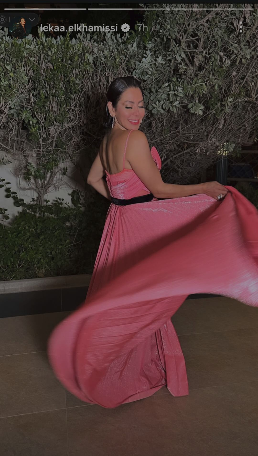 بفستان روز.. شاهد ظهور لافت للقاء الخميسي