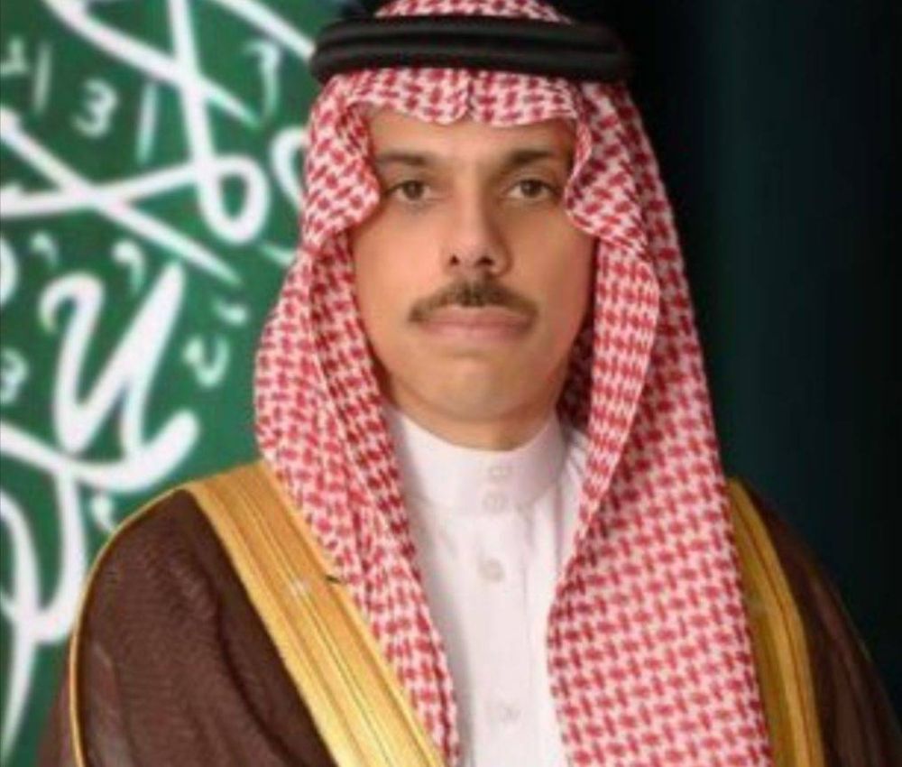 وزير الخارجية ونظيره الصومالي يبحثان المستجدات بالمنطقة