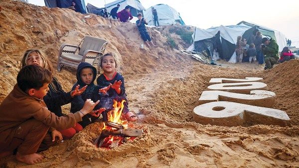 تداعيات المنخفض الجوي تُفاقم الكارثة الإنسانية في غزة