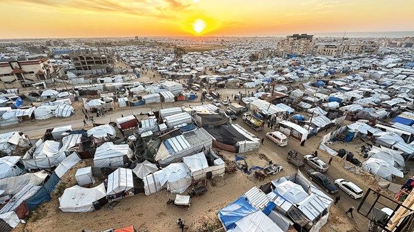 دعوات أممية ودولية لتراجع إسرائيل عن حظر المنظمات الإنسانية