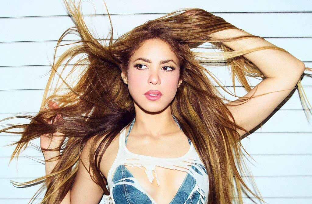 شاكيرا تردّ على بيكيه برسالة ناريّة بعد سنوات من الألم