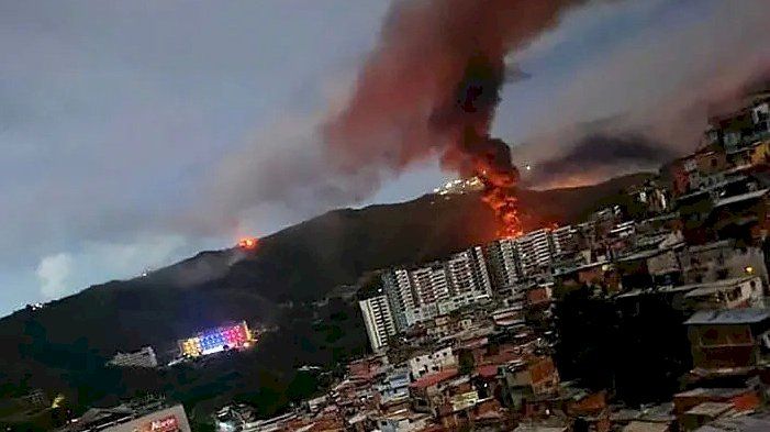 فنزويلا: القرار راهناً في يد الجيش