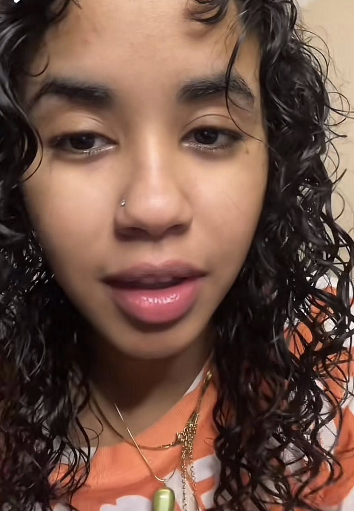 شاهد بالصور.. التيكتوكر السودانية “نهلة” تتجاوز خلافاتها مع طليقها “ميسرة” بإطلالة ملفتة